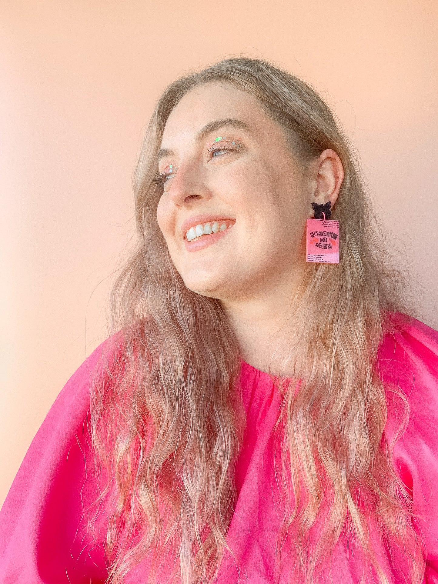 picture to burn (book) dangles