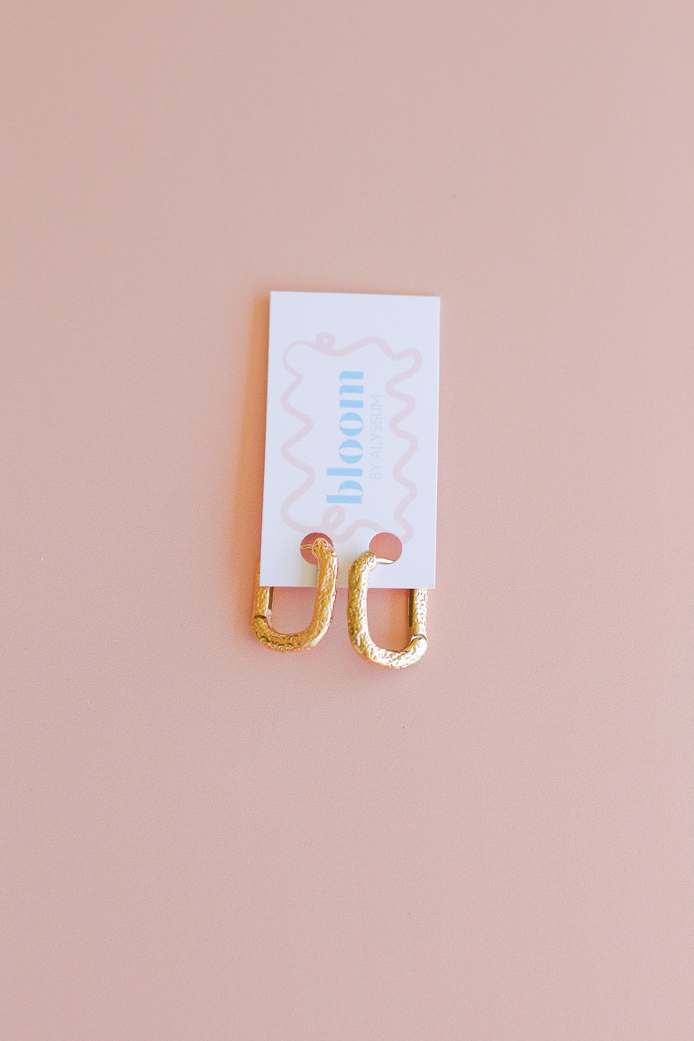 🎉still - rectangular huggie hoops