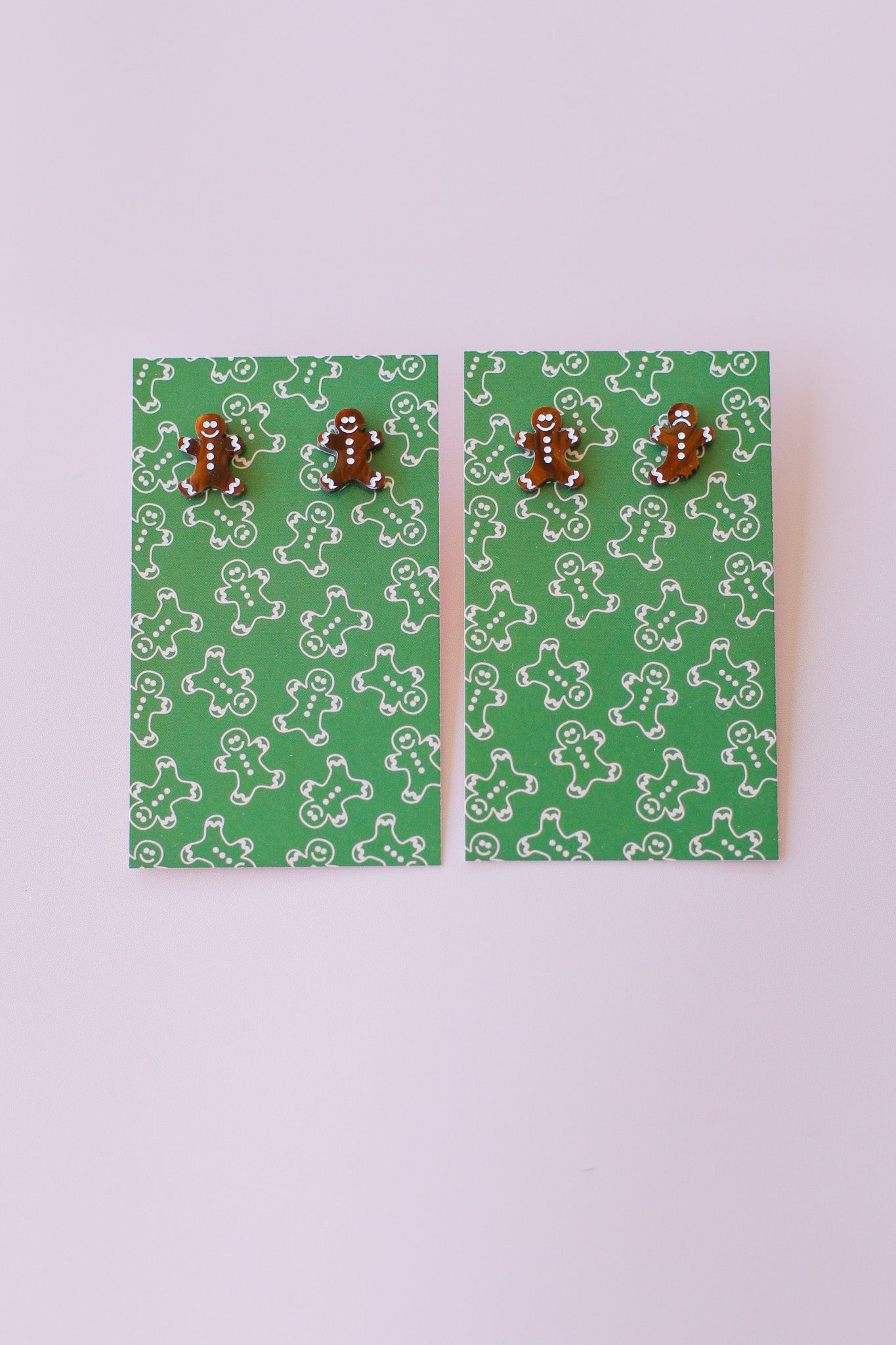 gingy - gingerbread mini brown studs