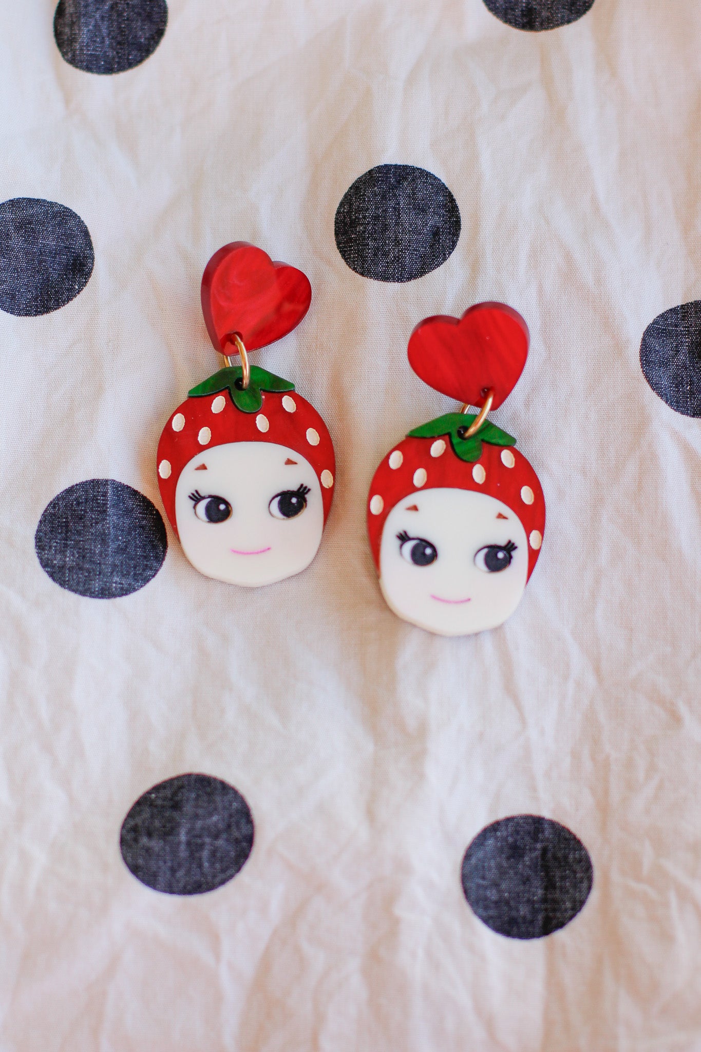 soleil - strawberry sunshine angel baby dangles