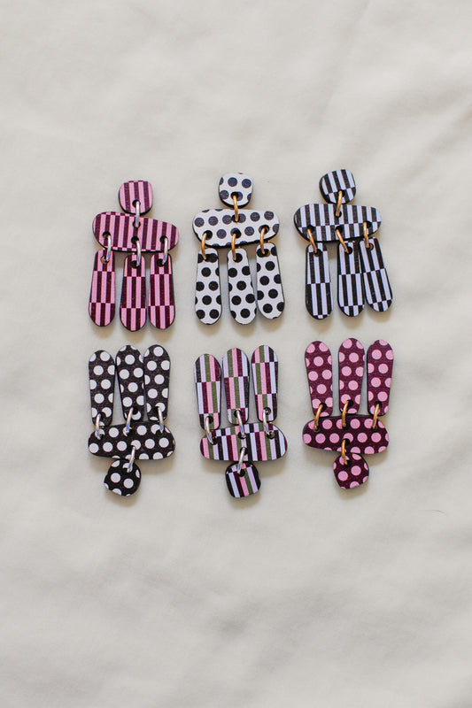 maple - patterned organic shape wooden dangle earrings