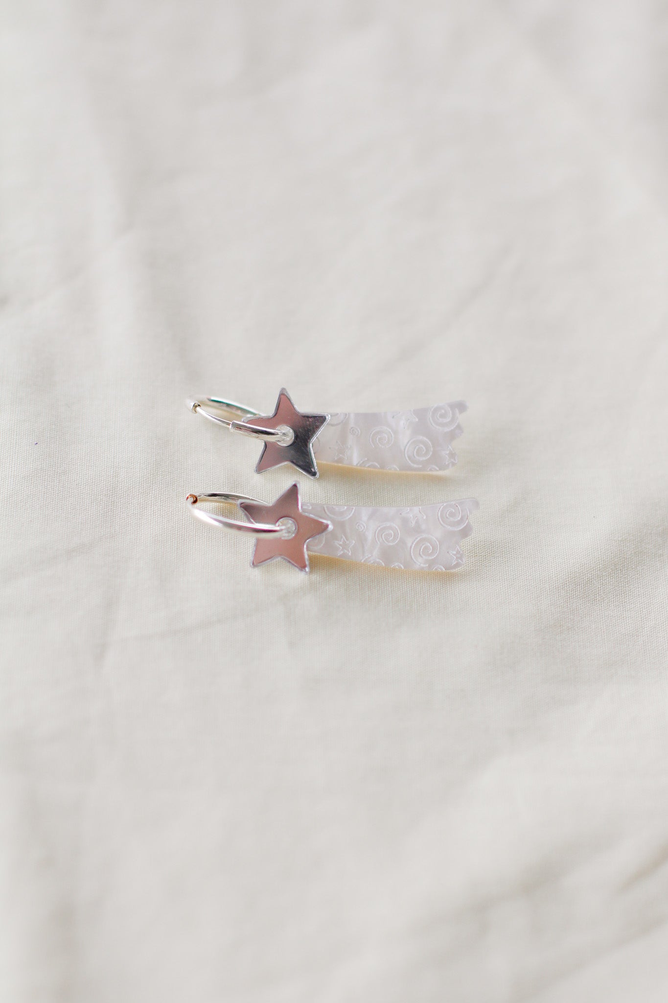 audrey - shooting star hoop earrings